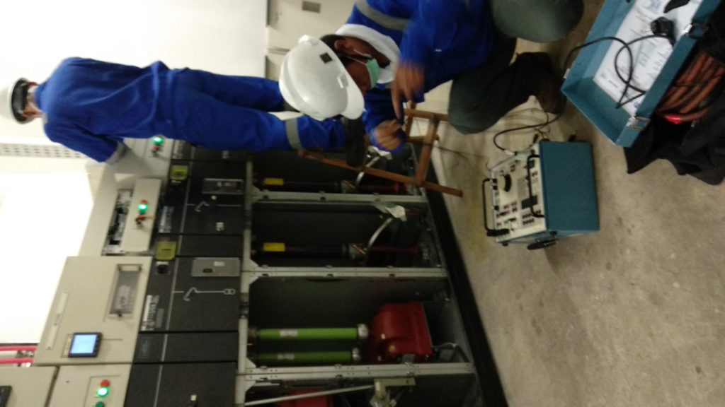 GRAND GALAXY MALL || PREVENTIVE Maintenance Cubicle SMG and Install Capacitor Bank 3 PT SARANA ENERGI INVESTAMA IMG 20190122 001246 - ELECTRICAL & INDUSTRIAL SUPPLIER - SYSTEM INTEGRATOR - SERVICE & MAINTENANCE SUBCONTRACTOR