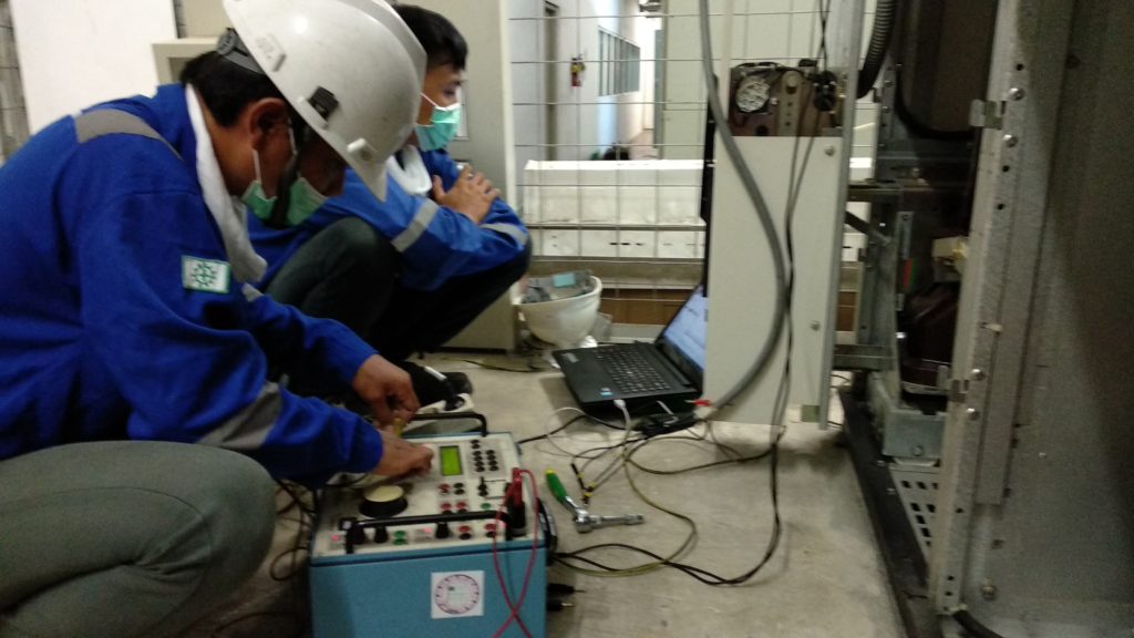 GRAND GALAXY MALL || PREVENTIVE Maintenance Cubicle SMG and Install Capacitor Bank 5 PT SARANA ENERGI INVESTAMA IMG 20190122 002815 - ELECTRICAL & INDUSTRIAL SUPPLIER - SYSTEM INTEGRATOR - SERVICE & MAINTENANCE SUBCONTRACTOR