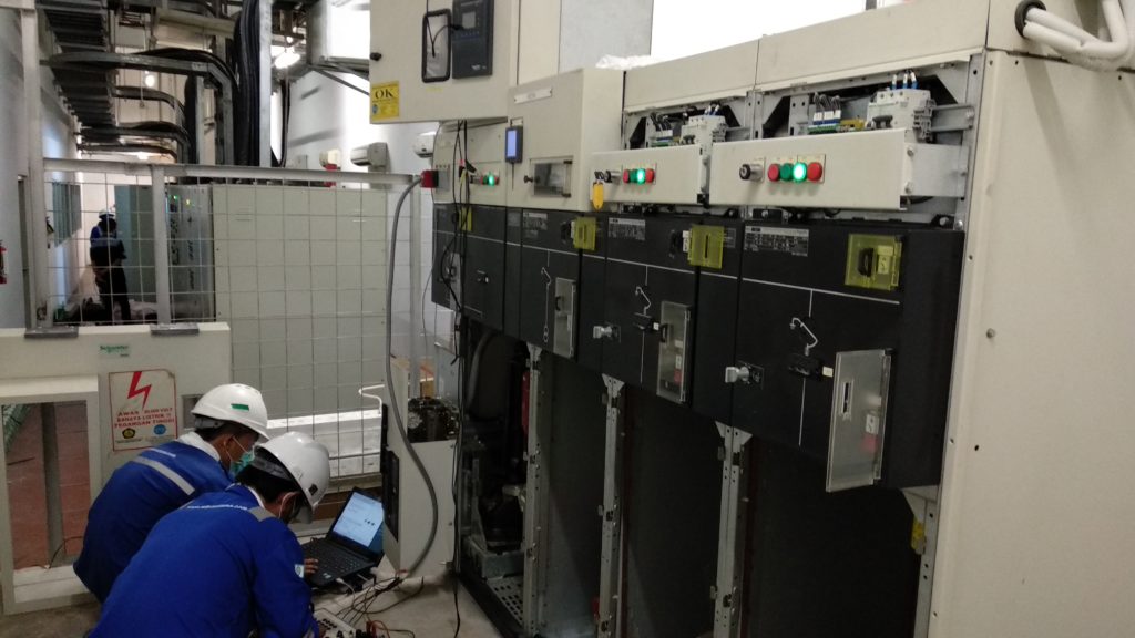 GRAND GALAXY MALL || PREVENTIVE Maintenance Cubicle SMG and Install Capacitor Bank 6 PT SARANA ENERGI INVESTAMA IMG 20190122 003015 - ELECTRICAL & INDUSTRIAL SUPPLIER - SYSTEM INTEGRATOR - SERVICE & MAINTENANCE SUBCONTRACTOR