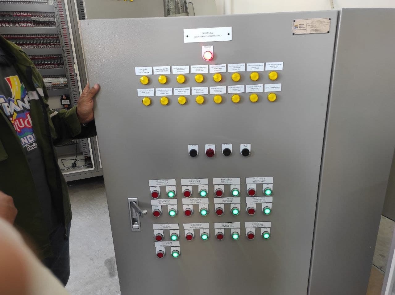 Jenis Panel Listrik 7 PT SARANA ENERGI INVESTAMA panel maker listrik